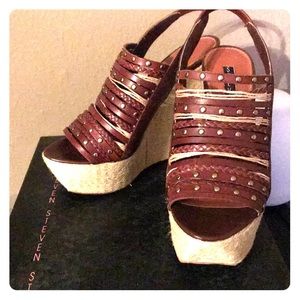 Steve Madden Wedges
